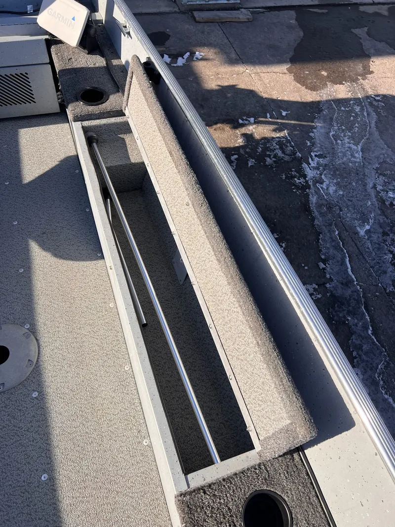 Slide: The Image of Lund 1600 Fury Tiller 2016 - 7