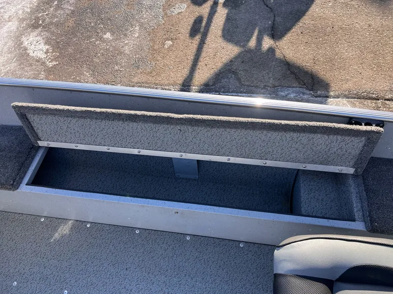 Slide: The Image of Lund 1600 Fury Tiller 2016 - 9