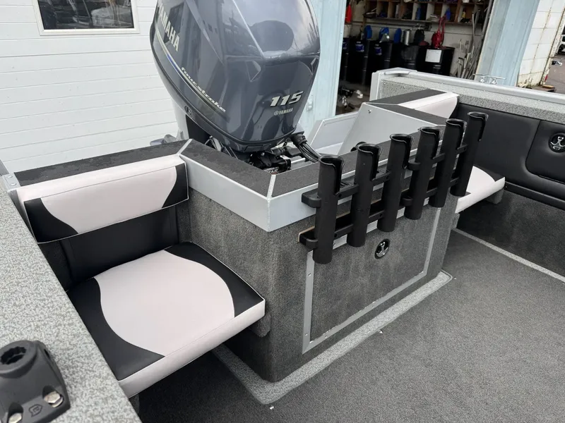 Slide: The Image of Starweld 1800 Pro 2015 - 16