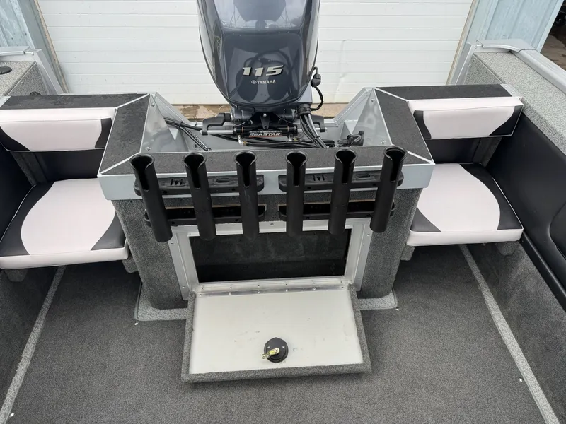 Slide: The Image of Starweld 1800 Pro 2015 - 24