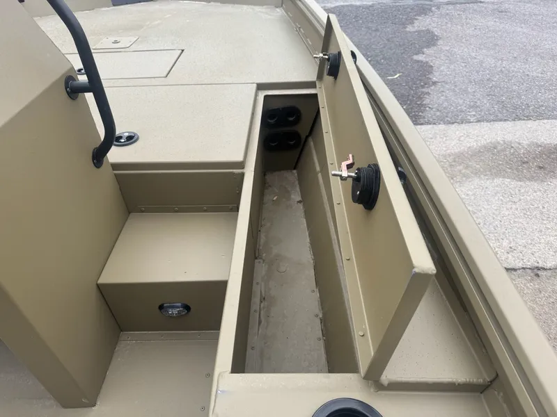 Slide: The Image of G3 Gator Tough 20 CCJ 2026 - 13