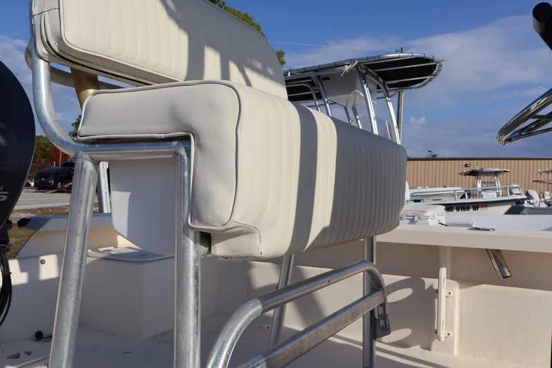 Slide: The Image of KenCraft 2160 BAYRIDER 2005 - 6