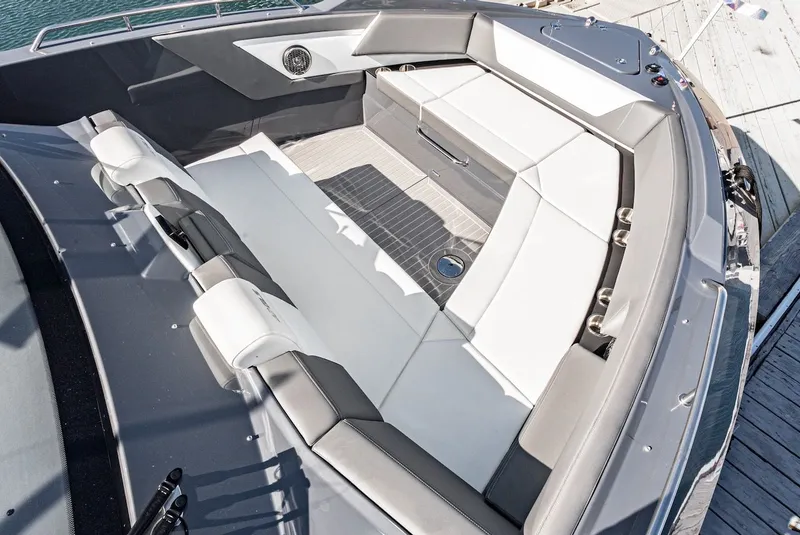 Slide: The Image of Luxurious seating area on the 2023 Cruisers Yachts 42 GLS. - 31