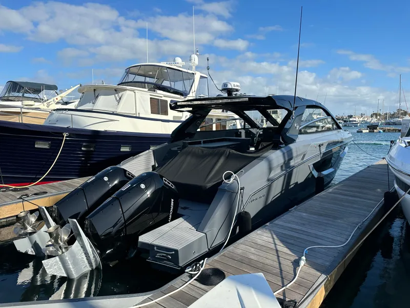 Slide: The Image of Cruisers 42 GLS 2023 - 65