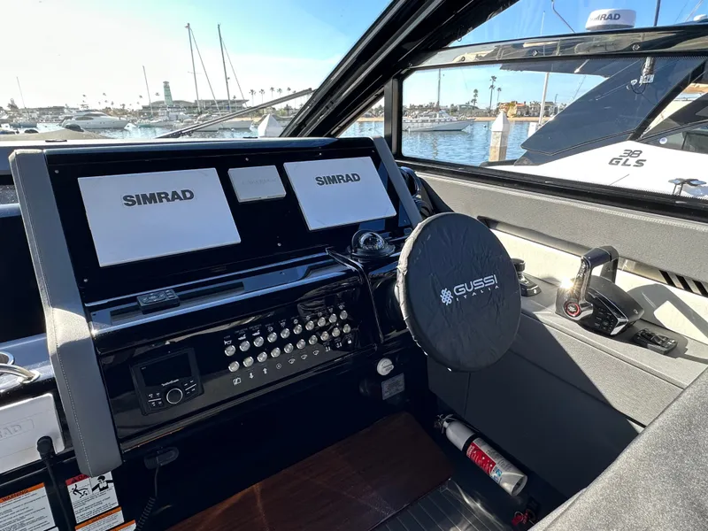 Slide: The Image of Dash board with Gussi Italian steering wheel covers - 71