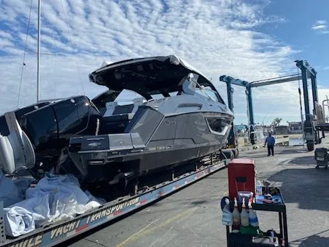 Slide: The Image of Unloading from factory when new - 76