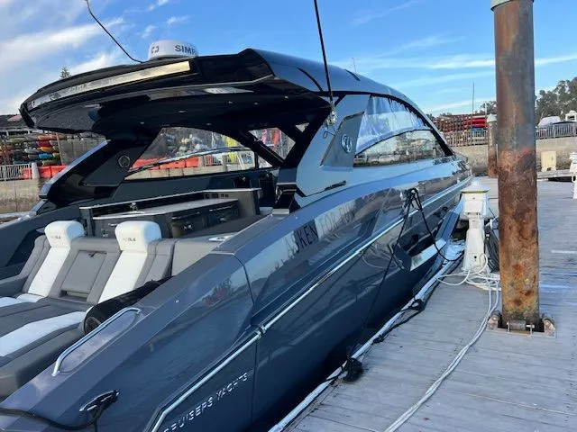 Slide: The Image of Cruisers 42 GLS 2023 - 80