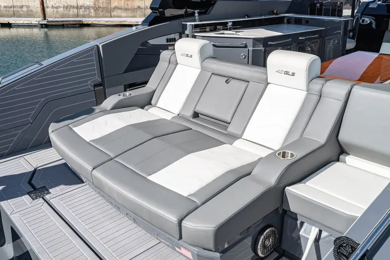 Slide: The Image of Luxurious seating on the 2023 Cruisers Yachts 42 GLS. - 18