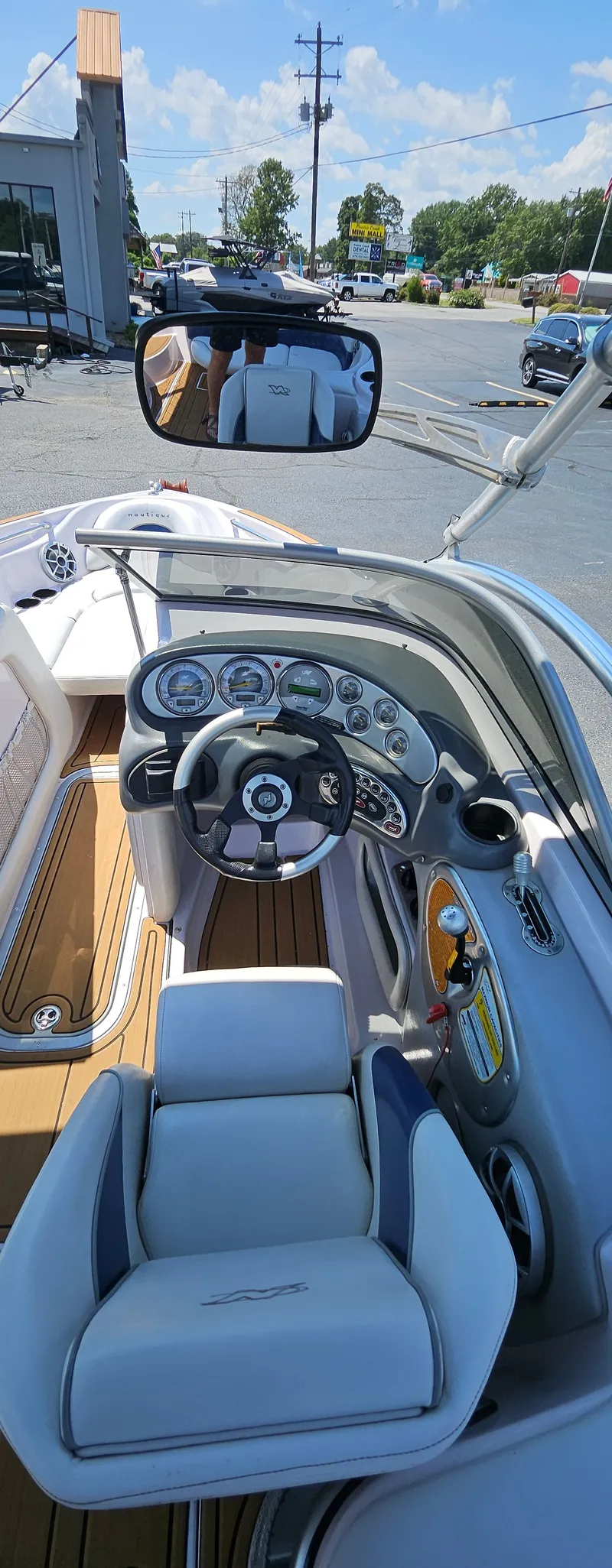 Slide: The Image of Nautique SV 211 2005 - 14