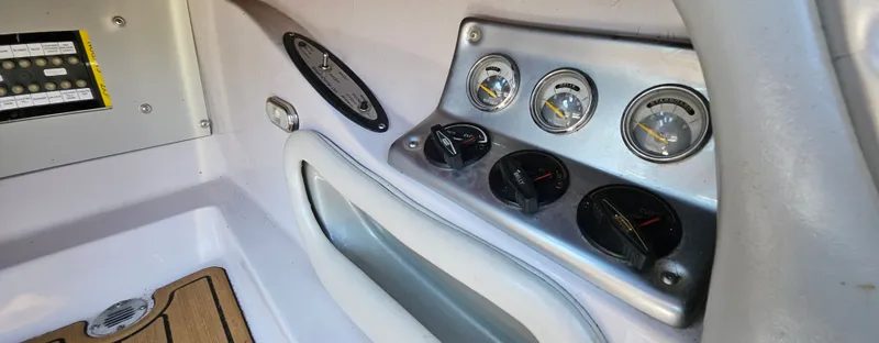 Slide: The Image of Nautique SV 211 2005 - 21