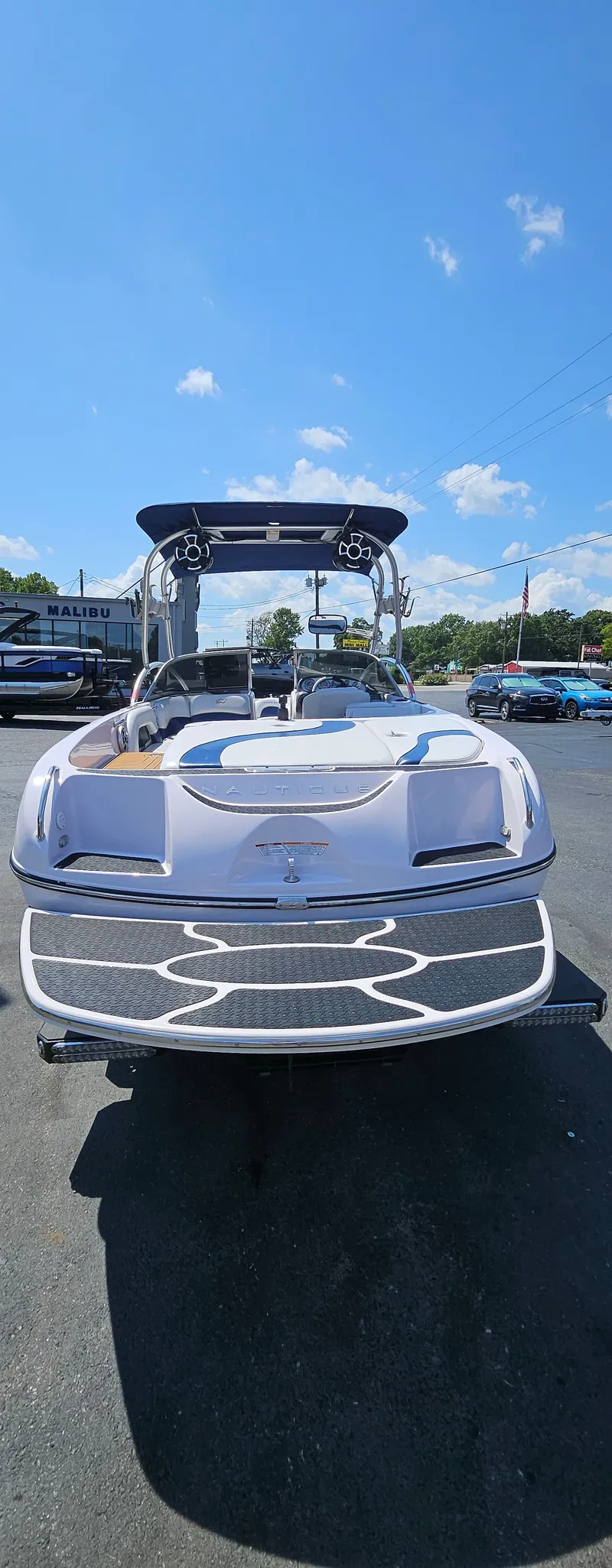 Slide: The Image of Nautique SV 211 2005 - 9