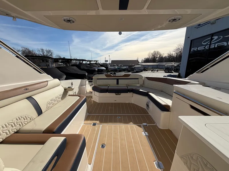 Slide: The Image of Regal LS36 2026 - 19