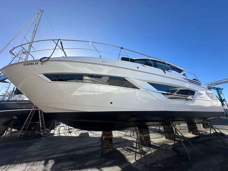 Slide: The Image of Cruisers 46 Cantius 2020 - 11