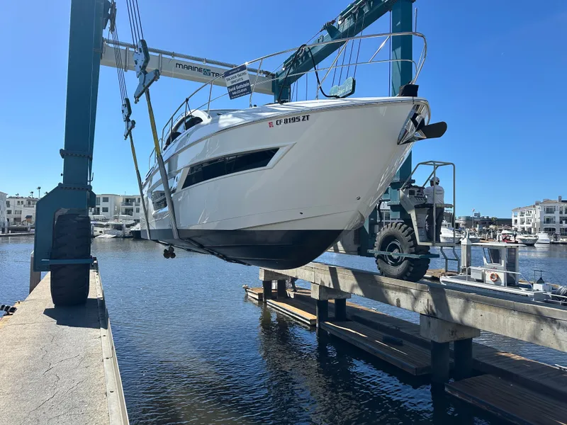 Slide: The Image of Cruisers 46 Cantius 2020 - 21