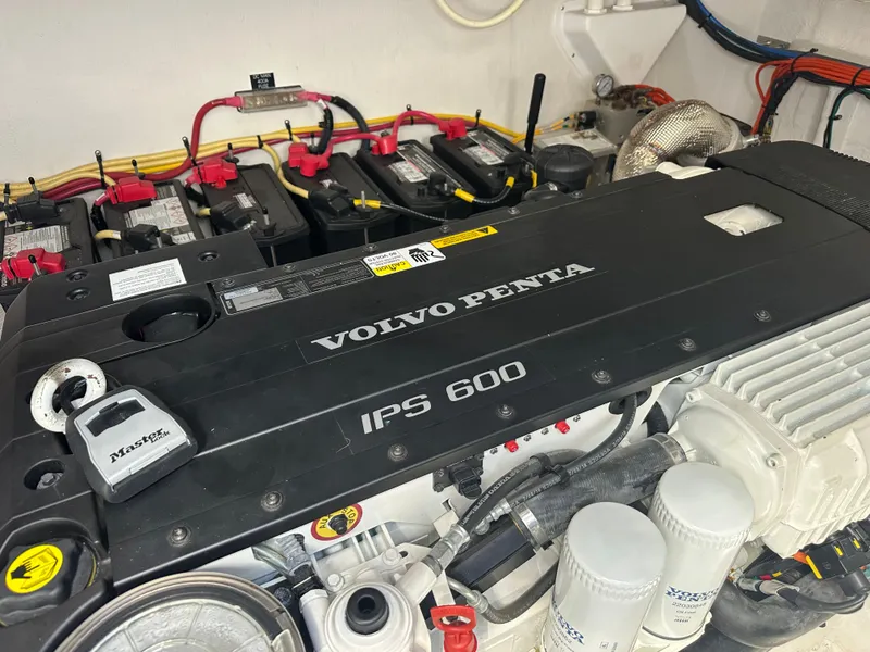 Slide: The Image of Cruisers 46 Cantius 2020 - 26