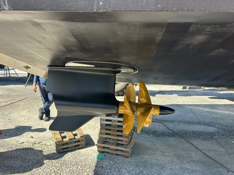 Slide: The Image of Cruisers Yachts 46 Cantius 2020 - 41