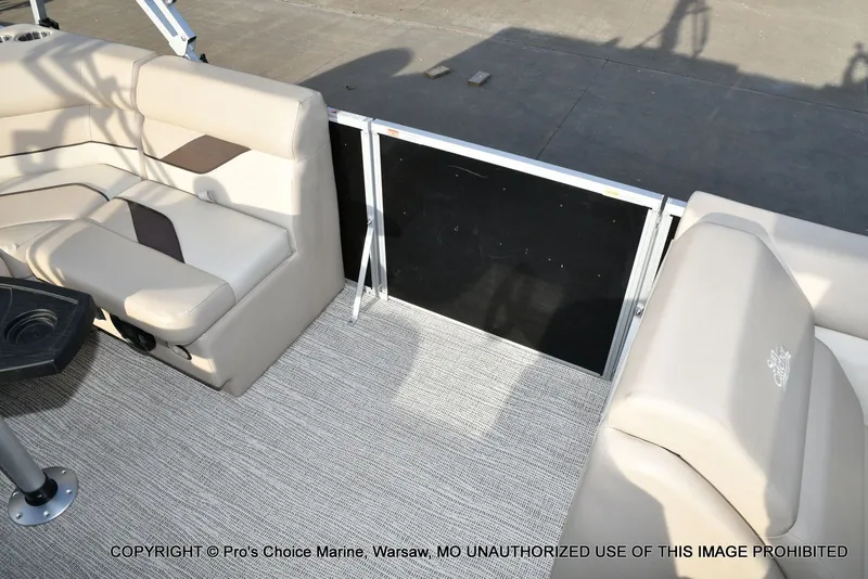 Slide: The Image of G3 SunCatcher Select 22RF w/115 Yamaha 2021 - 28