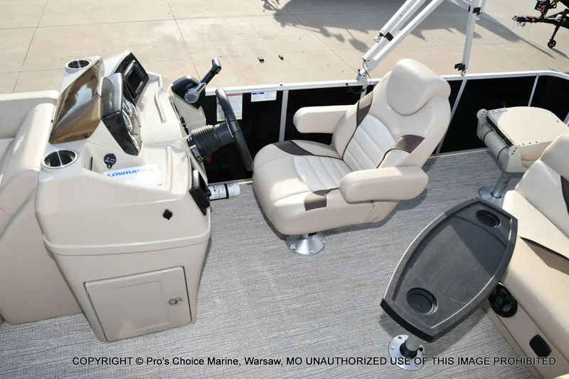 Slide: The Image of G3 SunCatcher Select 22RF w/115 Yamaha 2021 - 30