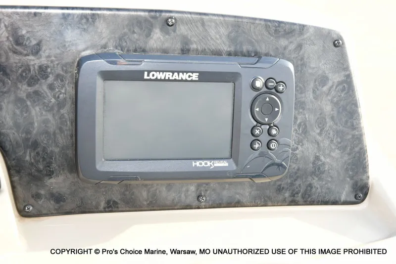 Slide: The Image of G3 SunCatcher Select 22RF w/115 Yamaha 2021 - 34