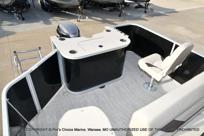 Slide: The Image of G3 SunCatcher Select 22RF w/115 Yamaha 2021 - 37