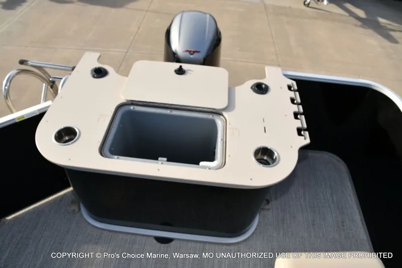 Slide: The Image of G3 SunCatcher Select 22RF w/115 Yamaha 2021 - 41