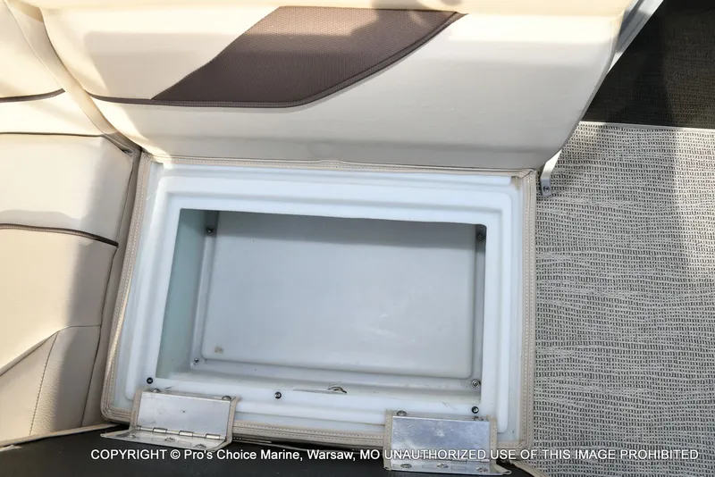 Slide: The Image of G3 SunCatcher Select 22RF w/115 Yamaha 2021 - 46