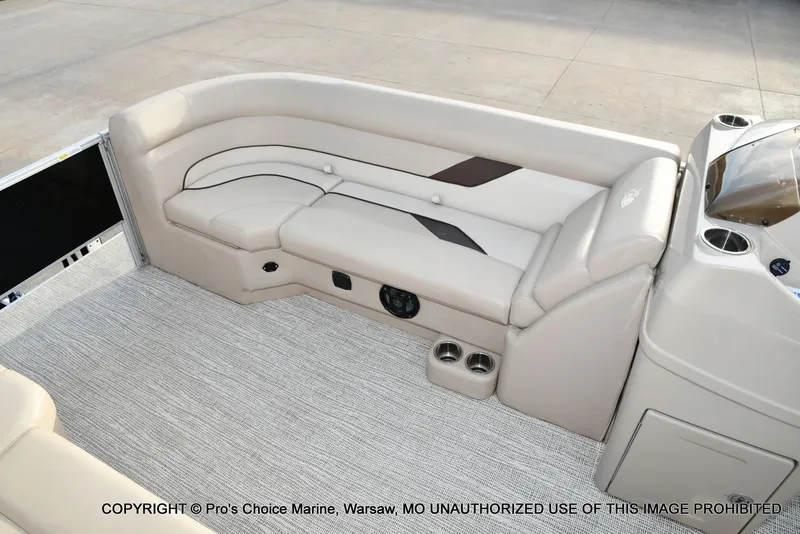 Slide: The Image of G3 SunCatcher Select 22RF w/115 Yamaha 2021 - 6