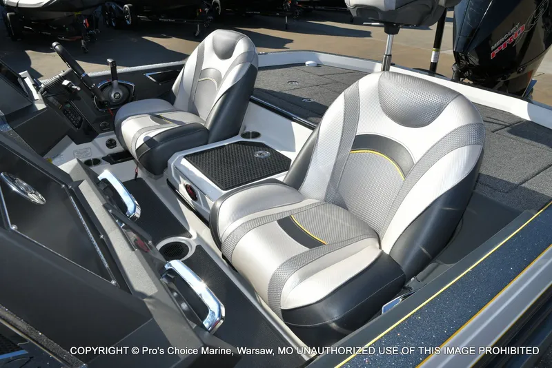 Slide: The Image of Ranger Z520L Dual Console 2021 - 14
