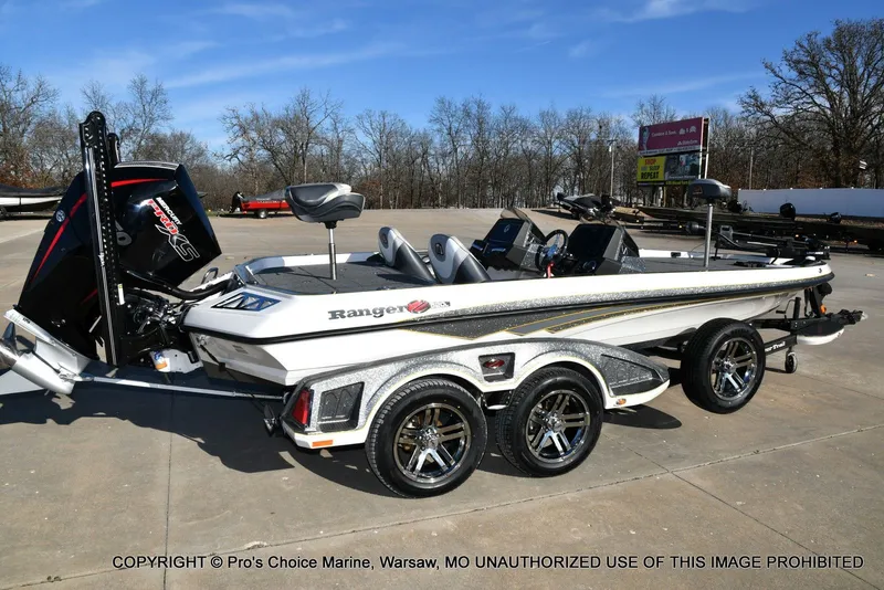 Slide: The Image of Ranger Z520L Dual Console 2021 - 19