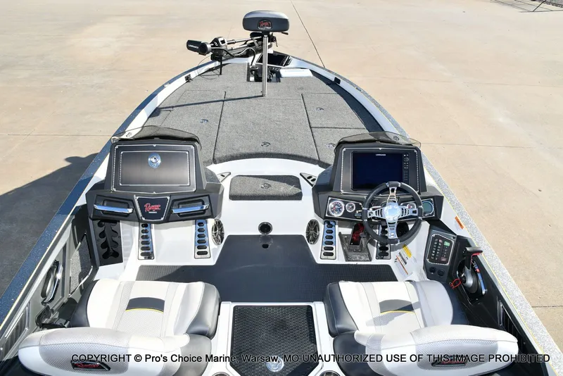 Slide: The Image of Ranger Z520L Dual Console 2021 - 42