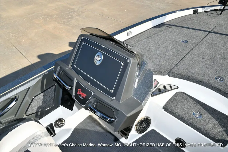 Slide: The Image of Ranger Z520L Dual Console 2021 - 47