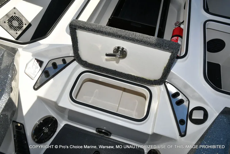 Slide: The Image of Ranger Z520L Dual Console 2021 - 57