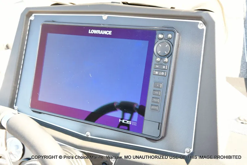 Slide: The Image of Ranger Z520L Dual Console 2021 - 6