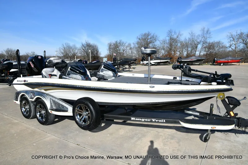 Slide: The Image of Ranger Z520L Dual Console 2021 - 72