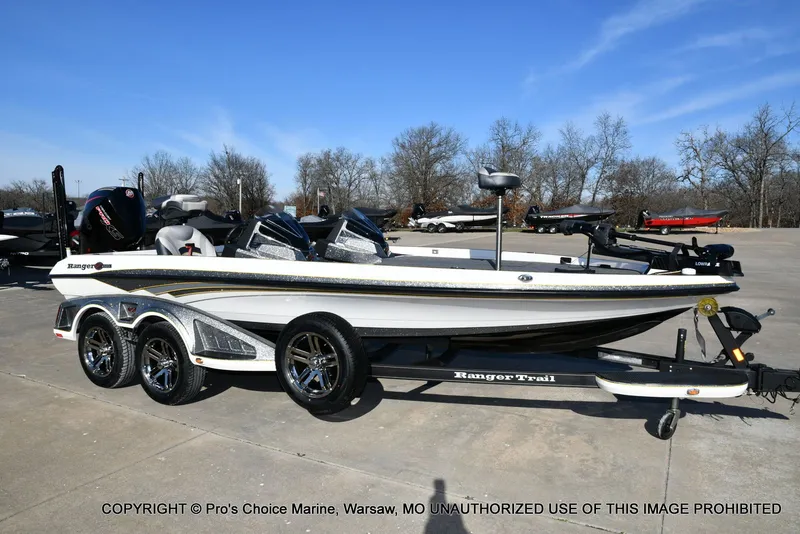 Slide: The Image of Ranger Z520L Dual Console 2021 - 76