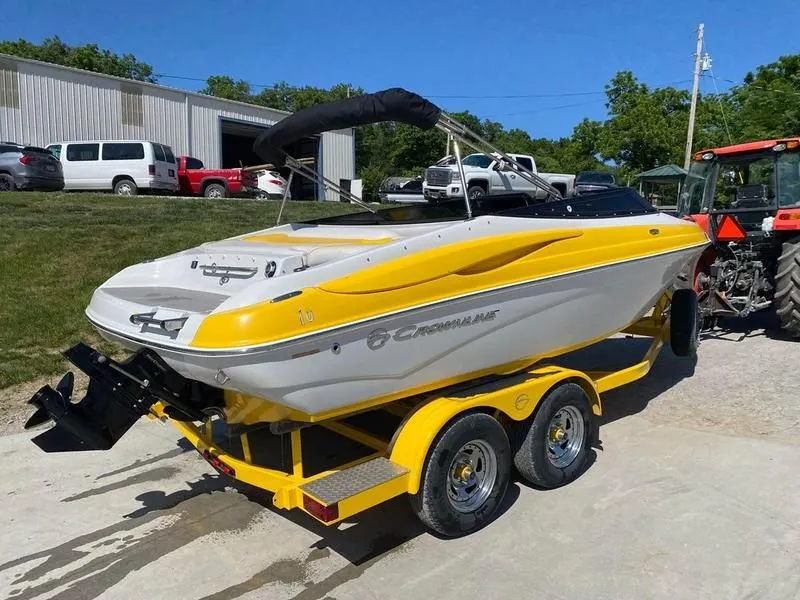 Slide: The Image of Crownline Boats 21 SS 2013 - 3