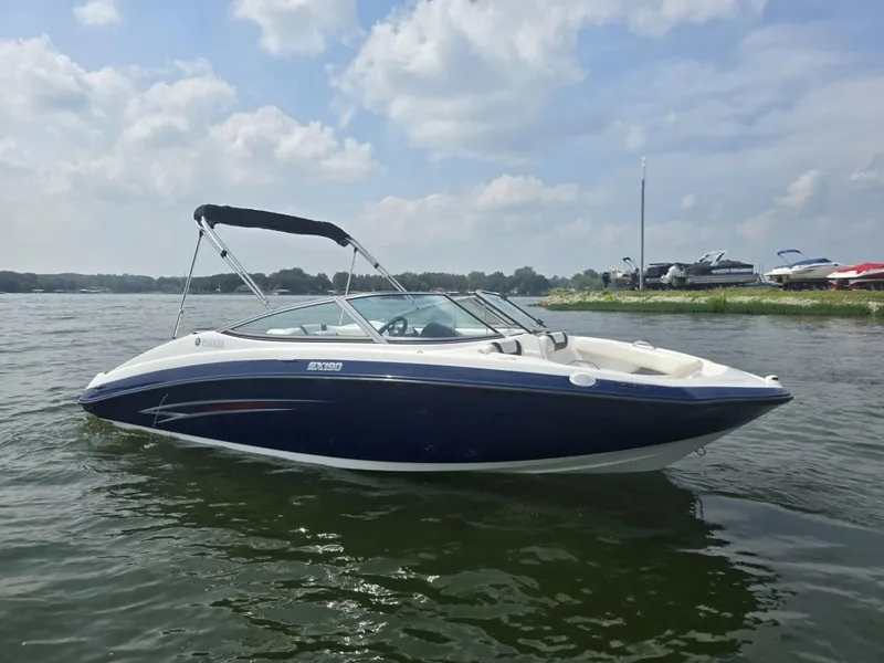 The Image of Yamaha SX190 2013 - 1