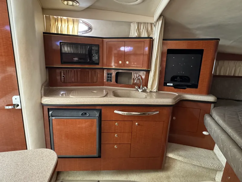 Slide: The Image of Sea Ray 300 SUNDANCER 2002 - 34