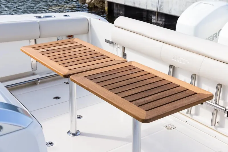 Slide: The Image of Boston Whaler 420 Outrage 2027 - 24