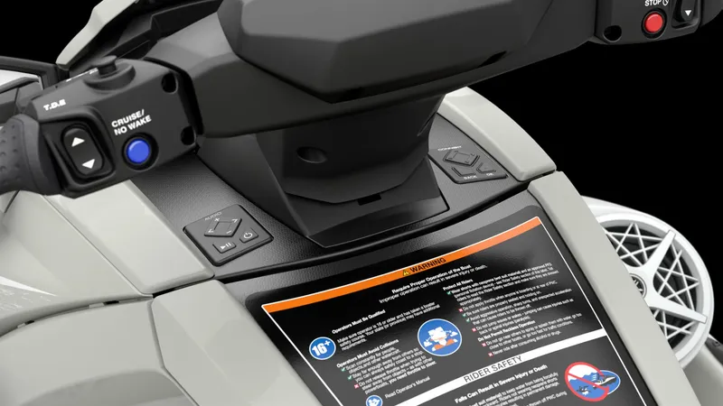 Slide: The Image of Yamaha Vx Cruiser Ho W/ Audio Vx1900b-bb 2025 - 7