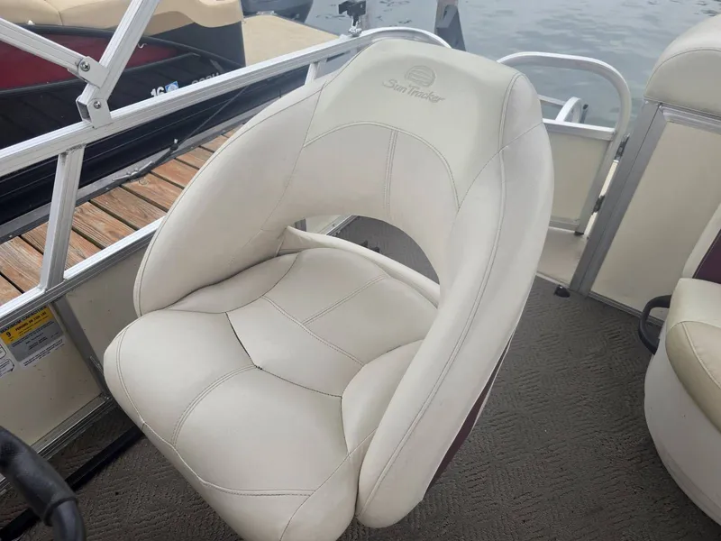 Slide: The Image of Tracker 21 Party Barge 2011 - 15