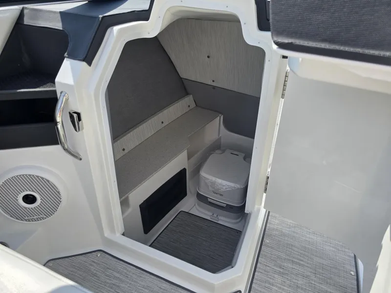 Slide: The Image of Cobalt R8 2025 - 16