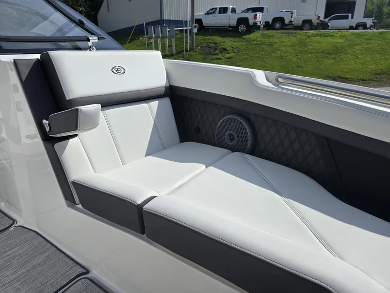 Slide: The Image of Cobalt R8 2025 - 26