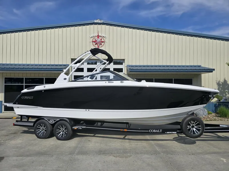 Slide: The Image of Cobalt R8 2025 - 7