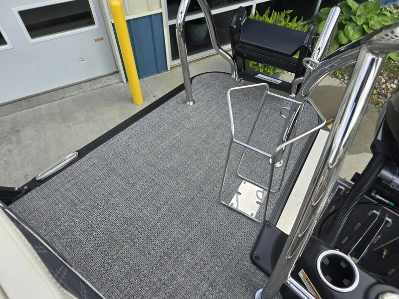 Slide: The Image of Barletta Lusso L23QSS 2025 - 27