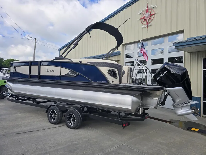 Slide: The Image of Barletta Lusso L23QSS 2025 - 3