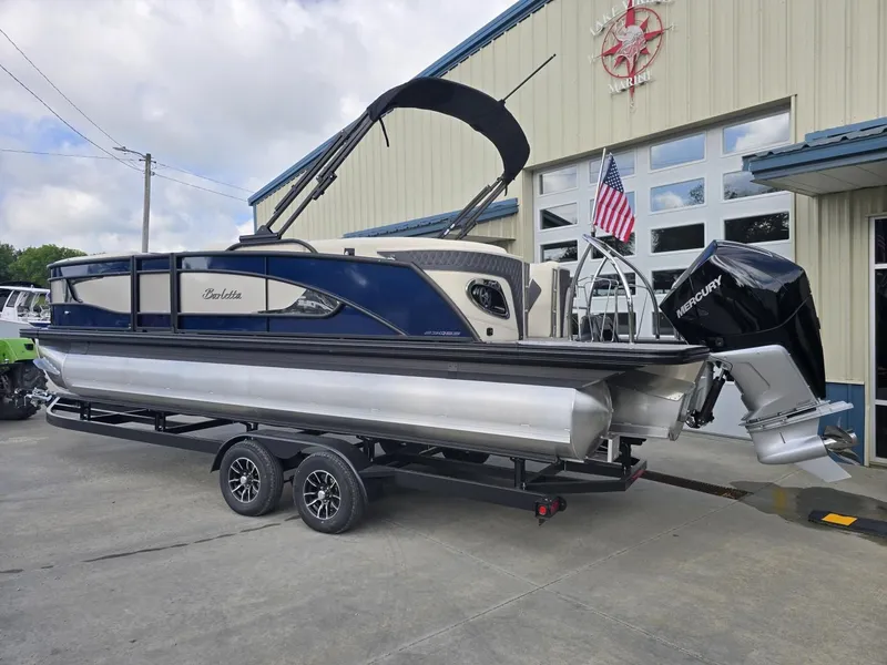 Slide: The Image of Barletta Lusso L23QSS 2025 - 4