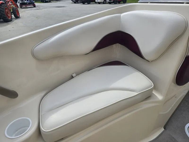 Slide: The Image of Crownline Boats 180 2001 - 21