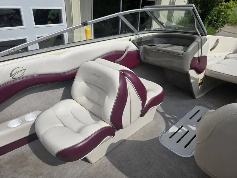 Slide: The Image of Crownline Boats 180 2001 - 9