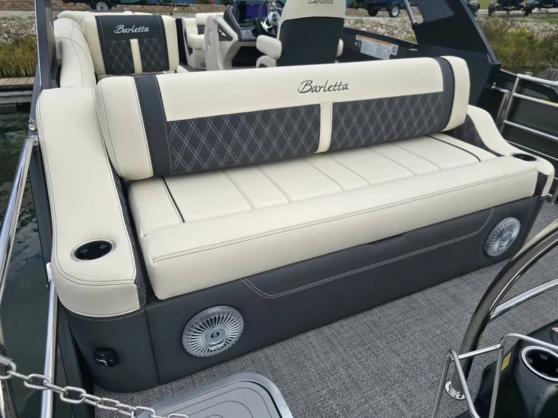 Slide: The Image of Barletta Lusso L23UA 2026 - 26